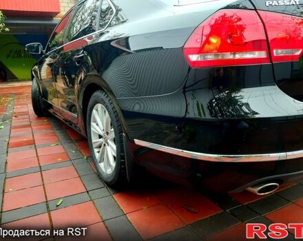 Черный Фольксваген Пассат, объемом двигателя 2.5 л и пробегом 218 тыс. км за 11999 $, фото 7 на Automoto.ua