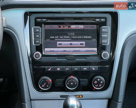 Фольксваген Пассат 2013 в Киеве на Automoto.ua Черный Фольксваген Пассат, объемом двигателя 2.5 л и пробегом 170 тыс. км за 10700 $, фото 37 на Automoto.ua