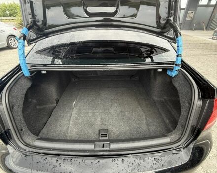 Чорний Фольксваген Пассат, об'ємом двигуна 2.5 л та пробігом 181 тис. км за 10399 $, фото 5 на Automoto.ua