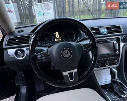 Черный Фольксваген Пассат, объемом двигателя 2.5 л и пробегом 267 тыс. км за 9800 $, фото 14 на Automoto.ua