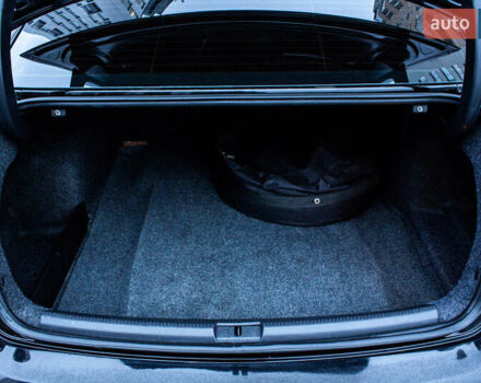 Чорний Фольксваген Пассат, об'ємом двигуна 2.5 л та пробігом 211 тис. км за 10300 $, фото 15 на Automoto.ua