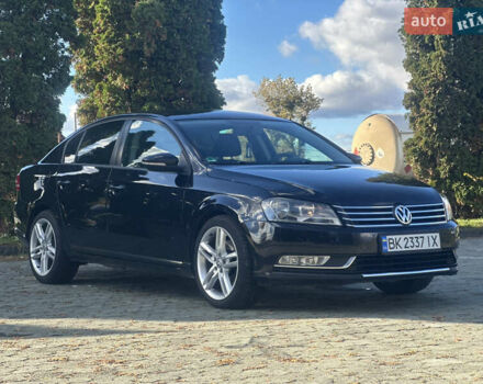 Фольксваген Пассат 2013 в Дубно на Automoto.ua Черный Фольксваген Пассат, объемом двигателя 2 л и пробегом 267 тыс. км за 11500 $, фото 1 на Automoto.ua