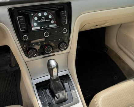 Чорний Фольксваген Пассат, об'ємом двигуна 2.5 л та пробігом 188 тис. км за 10200 $, фото 9 на Automoto.ua