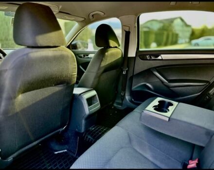 Черный Фольксваген Пассат, объемом двигателя 2.5 л и пробегом 268 тыс. км за 9500 $, фото 5 на Automoto.ua