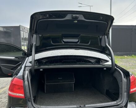 Черный Фольксваген Пассат, объемом двигателя 2 л и пробегом 226 тыс. км за 11250 $, фото 2 на Automoto.ua