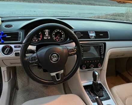 Чорний Фольксваген Пассат, об'ємом двигуна 2.5 л та пробігом 228 тис. км за 9450 $, фото 8 на Automoto.ua