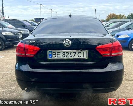 Черный Фольксваген Пассат, объемом двигателя 2.5 л и пробегом 200 тыс. км за 9999 $, фото 2 на Automoto.ua