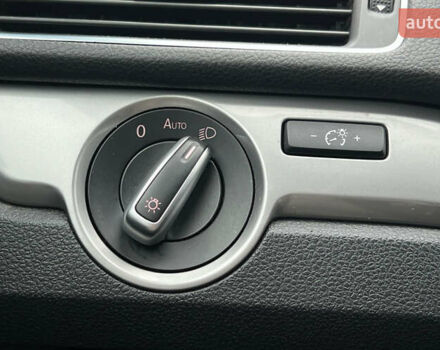 Чорний Фольксваген Пассат, об'ємом двигуна 2.48 л та пробігом 131 тис. км за 10200 $, фото 14 на Automoto.ua