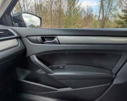 Чорний Фольксваген Пассат, об'ємом двигуна 2.5 л та пробігом 134 тис. км за 10500 $, фото 15 на Automoto.ua