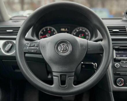 Черный Фольксваген Пассат, объемом двигателя 2.5 л и пробегом 131 тыс. км за 10200 $, фото 7 на Automoto.ua