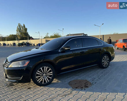 Черный Фольксваген Пассат, объемом двигателя 2.48 л и пробегом 210 тыс. км за 10900 $, фото 4 на Automoto.ua
