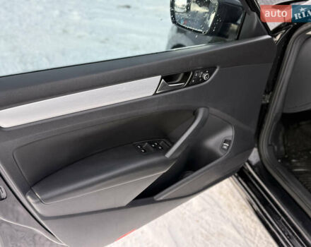 Чорний Фольксваген Пассат, об'ємом двигуна 2.5 л та пробігом 198 тис. км за 10700 $, фото 4 на Automoto.ua