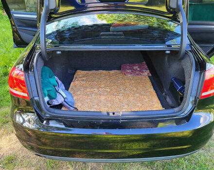 Черный Фольксваген Пассат, объемом двигателя 1.97 л и пробегом 166 тыс. км за 12700 $, фото 6 на Automoto.ua