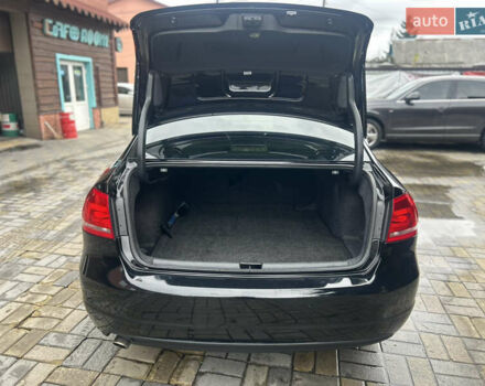 Черный Фольксваген Пассат, объемом двигателя 2.48 л и пробегом 247 тыс. км за 9900 $, фото 7 на Automoto.ua