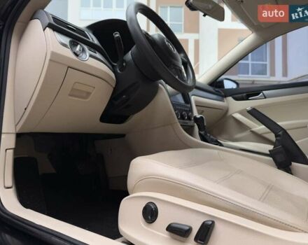 Черный Фольксваген Пассат, объемом двигателя 2.48 л и пробегом 320 тыс. км за 8799 $, фото 10 на Automoto.ua