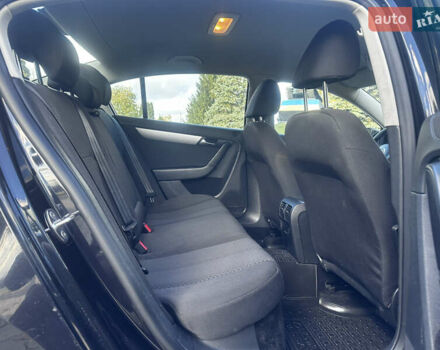 Фольксваген Пассат 2013 в Дубно на Automoto.ua Черный Фольксваген Пассат, объемом двигателя 2 л и пробегом 267 тыс. км за 11500 $, фото 48 на Automoto.ua