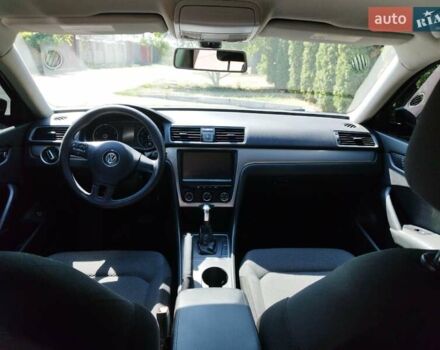 Чорний Фольксваген Пассат, об'ємом двигуна 2.5 л та пробігом 138 тис. км за 9000 $, фото 15 на Automoto.ua