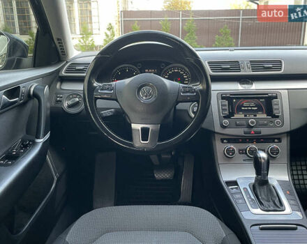 Фольксваген Пассат 2013 в Мукачеве на Automoto.ua Черный Фольксваген Пассат, объемом двигателя 1.97 л и пробегом 290 тыс. км за 10500 $, фото 17 на Automoto.ua