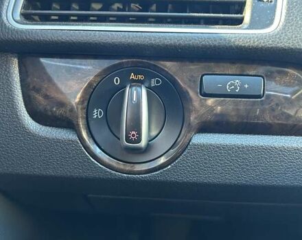 Черный Фольксваген Пассат, объемом двигателя 1.8 л и пробегом 240 тыс. км за 11300 $, фото 28 на Automoto.ua