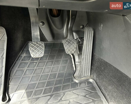 Чорний Фольксваген Пассат, об'ємом двигуна 1.97 л та пробігом 156 тис. км за 13700 $, фото 37 на Automoto.ua