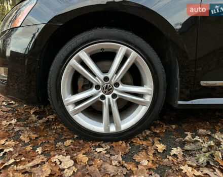 Чорний Фольксваген Пассат, об'ємом двигуна 2 л та пробігом 128 тис. км за 11300 $, фото 24 на Automoto.ua