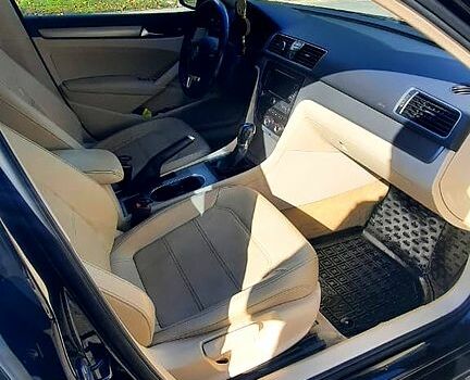 Чорний Фольксваген Пассат, об'ємом двигуна 1.8 л та пробігом 200 тис. км за 9200 $, фото 2 на Automoto.ua