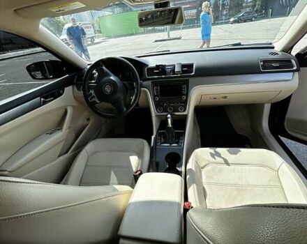 Чорний Фольксваген Пассат, об'ємом двигуна 1.8 л та пробігом 222 тис. км за 10400 $, фото 5 на Automoto.ua