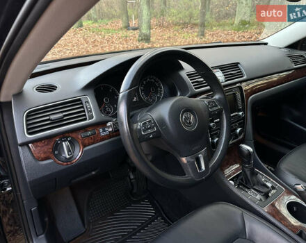 Чорний Фольксваген Пассат, об'ємом двигуна 2 л та пробігом 128 тис. км за 11300 $, фото 29 на Automoto.ua