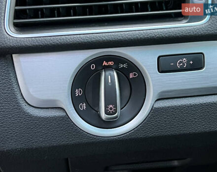 Фольксваген Пассат 2013 в Киеве на Automoto.ua Черный Фольксваген Пассат, объемом двигателя 2.5 л и пробегом 170 тыс. км за 10700 $, фото 32 на Automoto.ua