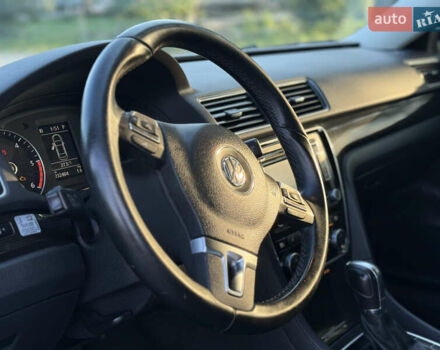 Черный Фольксваген Пассат, объемом двигателя 2 л и пробегом 230 тыс. км за 10999 $, фото 23 на Automoto.ua