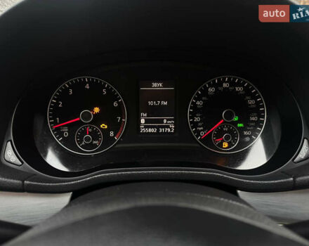 Черный Фольксваген Пассат, объемом двигателя 2.5 л и пробегом 256 тыс. км за 9300 $, фото 4 на Automoto.ua