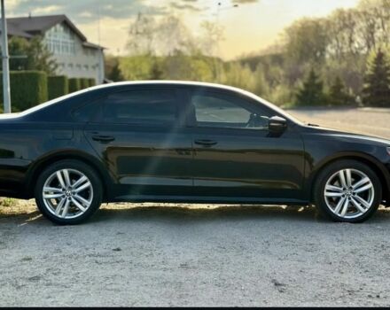 Черный Фольксваген Пассат, объемом двигателя 2.5 л и пробегом 268 тыс. км за 9500 $, фото 3 на Automoto.ua