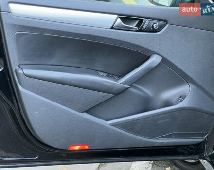 Фольксваген Пассат 2013 в Киеве на Automoto.ua Черный Фольксваген Пассат, объемом двигателя 2.5 л и пробегом 170 тыс. км за 10700 $, фото 28 на Automoto.ua