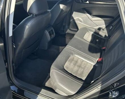 Черный Фольксваген Пассат, объемом двигателя 1.8 л и пробегом 240 тыс. км за 11300 $, фото 12 на Automoto.ua