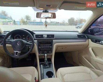 Черный Фольксваген Пассат, объемом двигателя 1.8 л и пробегом 221 тыс. км за 9000 $, фото 2 на Automoto.ua