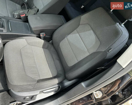 Чорний Фольксваген Пассат, об'ємом двигуна 1.97 л та пробігом 156 тис. км за 13700 $, фото 35 на Automoto.ua