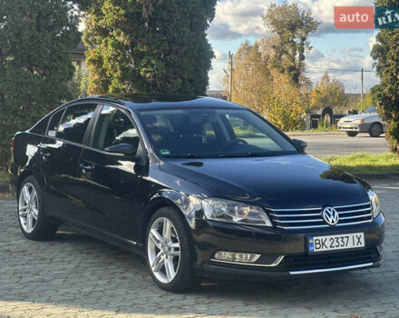 Фольксваген Пассат 2013 в Дубно на Automoto.ua Черный Фольксваген Пассат, объемом двигателя 2 л и пробегом 267 тыс. км за 11500 $, фото 5 на Automoto.ua