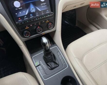 Черный Фольксваген Пассат, объемом двигателя 2.48 л и пробегом 320 тыс. км за 8799 $, фото 9 на Automoto.ua