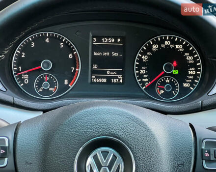 Фольксваген Пассат 2013 в Киеве на Automoto.ua Черный Фольксваген Пассат, объемом двигателя 2.5 л и пробегом 170 тыс. км за 10700 $, фото 34 на Automoto.ua