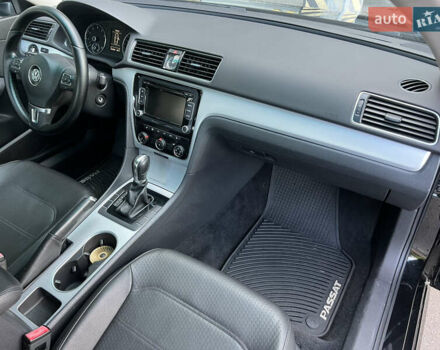 Фольксваген Пассат 2013 в Киеве на Automoto.ua Черный Фольксваген Пассат, объемом двигателя 2.5 л и пробегом 170 тыс. км за 10700 $, фото 54 на Automoto.ua