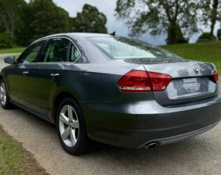 Черный Фольксваген Пассат, объемом двигателя 2 л и пробегом 81 тыс. км за 3900 $, фото 6 на Automoto.ua