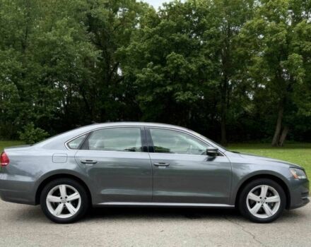 Черный Фольксваген Пассат, объемом двигателя 2 л и пробегом 81 тыс. км за 3900 $, фото 3 на Automoto.ua