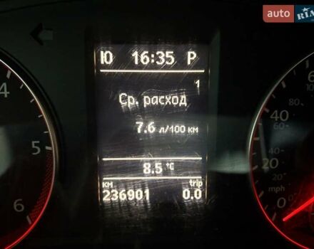 Черный Фольксваген Пассат, объемом двигателя 2 л и пробегом 236 тыс. км за 10500 $, фото 5 на Automoto.ua