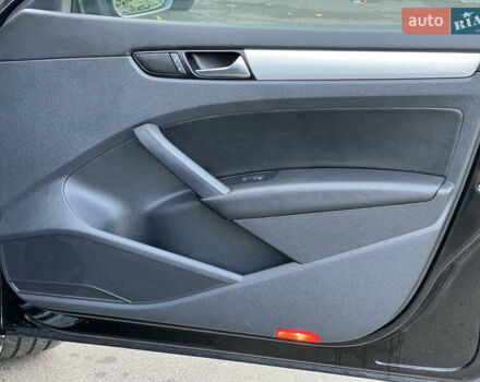 Фольксваген Пассат 2013 в Киеве на Automoto.ua Черный Фольксваген Пассат, объемом двигателя 2.5 л и пробегом 170 тыс. км за 10700 $, фото 50 на Automoto.ua