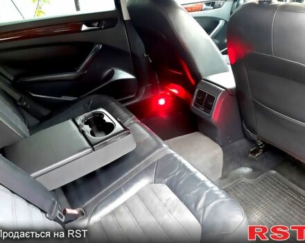 Черный Фольксваген Пассат, объемом двигателя 2.5 л и пробегом 218 тыс. км за 11999 $, фото 10 на Automoto.ua