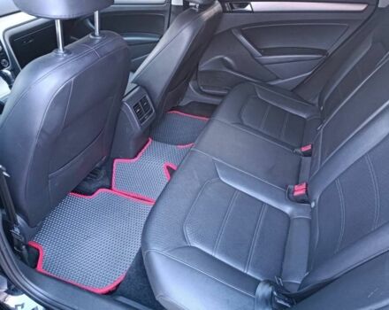 Черный Фольксваген Пассат, объемом двигателя 1.8 л и пробегом 215 тыс. км за 11100 $, фото 5 на Automoto.ua