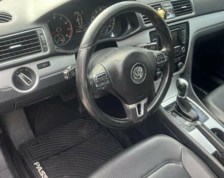 Фольксваген Пассат 2013 в Киеве на Automoto.ua Черный Фольксваген Пассат, объемом двигателя 2.5 л и пробегом 240 тыс. км за 10000 $, фото 13 на Automoto.ua