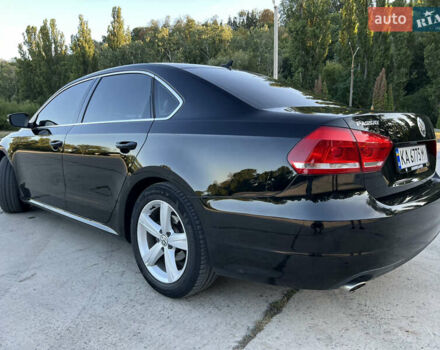 Черный Фольксваген Пассат, объемом двигателя 2.48 л и пробегом 208 тыс. км за 10500 $, фото 5 на Automoto.ua