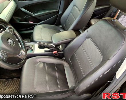 Чорний Фольксваген Пассат, об'ємом двигуна 2.5 л та пробігом 180 тис. км за 7999 $, фото 9 на Automoto.ua