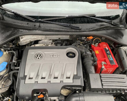 Черный Фольксваген Пассат, объемом двигателя 1.97 л и пробегом 220 тыс. км за 11700 $, фото 31 на Automoto.ua